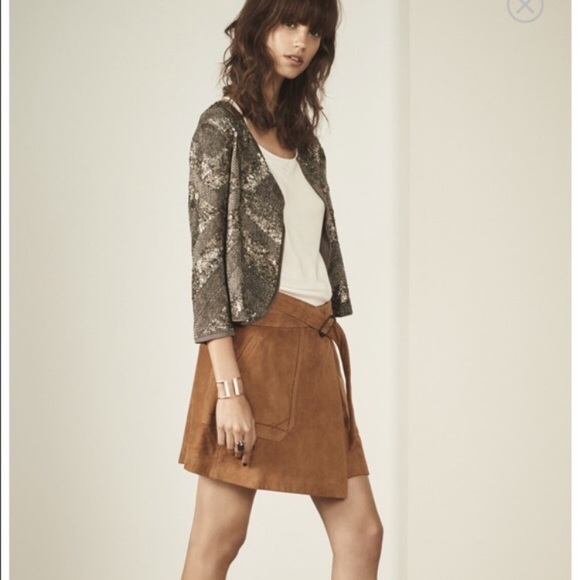 Olivia Palermo by Chelsea suede skirt - Picture 3 of 5